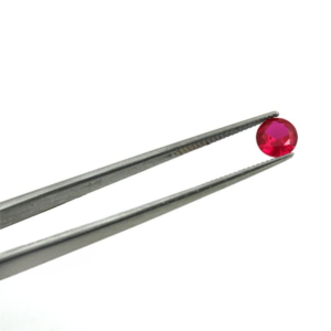 Locking Diamond Tweezer